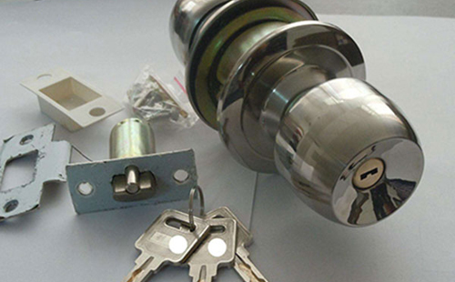 叠彩24小时上门开锁公司